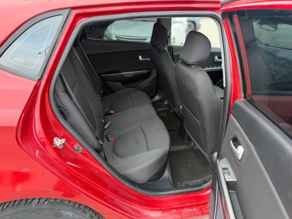Kia Rio III Рестайлинг с пробегом 2016 года, цена 1 155 000 рублей, 91978 км, хэтчбек, Автокод Объявления