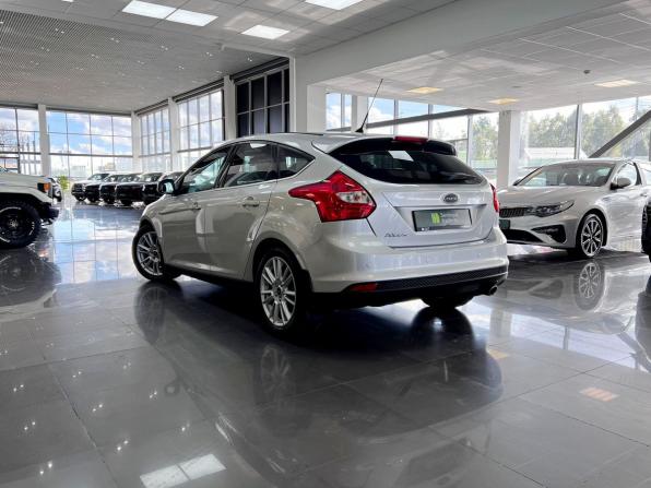Ford Focus III с пробегом 2012 года, цена 895 000 рублей, 123512 км, хэтчбек, Автокод Объявления