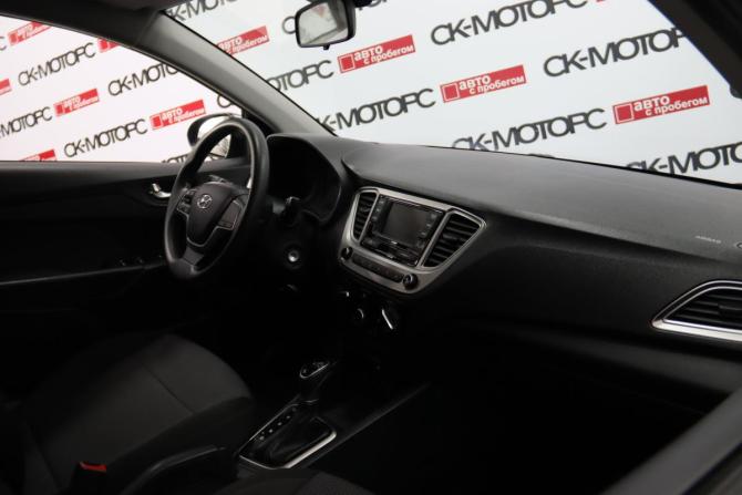 Hyundai Solaris II Рестайлинг с пробегом 2022 года, цена 1 845 450 рублей, 59731 км, седан, Автокод Объявления