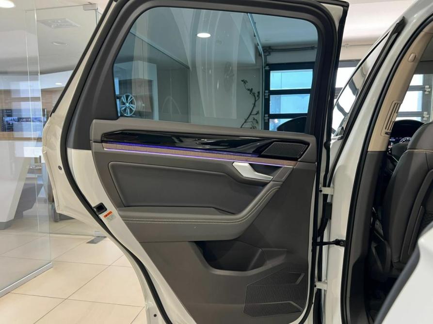 Volkswagen Touareg III Астрахань  - изображение 19
