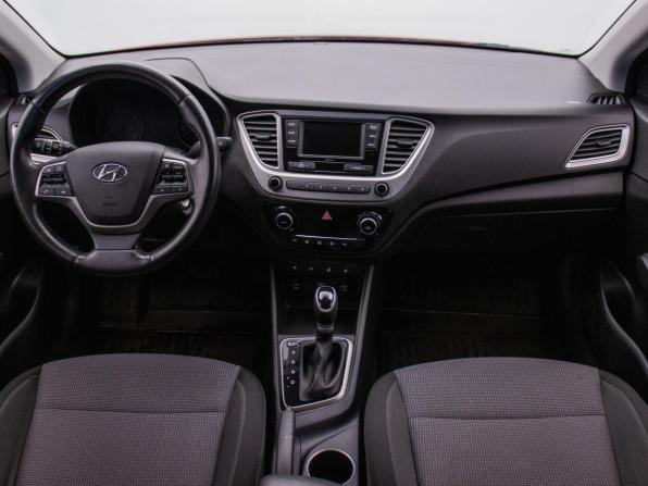 Hyundai Solaris II с пробегом 2019 года, цена 1 495 000 рублей, 92297 км, седан, Автокод Объявления