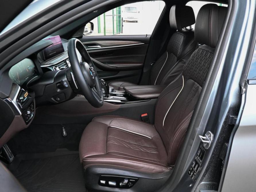 BMW 5 серии VII (G30/G31/G38) Новороссийск  - изображение 14
