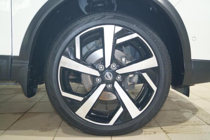 Nissan Qashqai II Рестайлинг с пробегом 2021 года, цена 2 399 000 рублей, 78000 км, внедорожник, Автокод Объявления