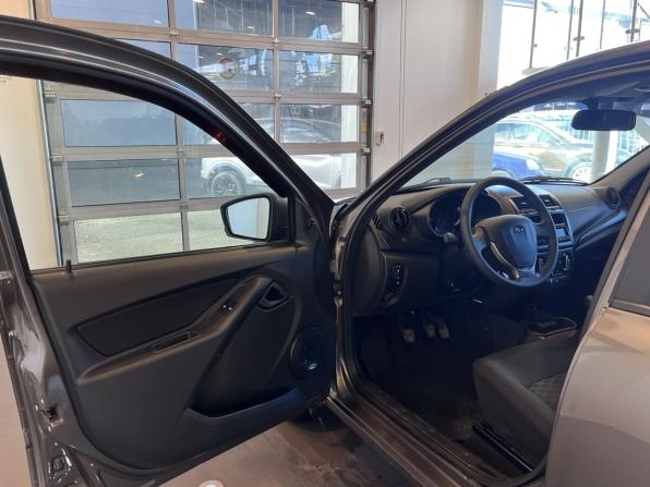 Lada (ВАЗ) Granta I Рестайлинг с пробегом 2022 года, цена 880 000 рублей, 26300 км, лифтбек, Автокод Объявления