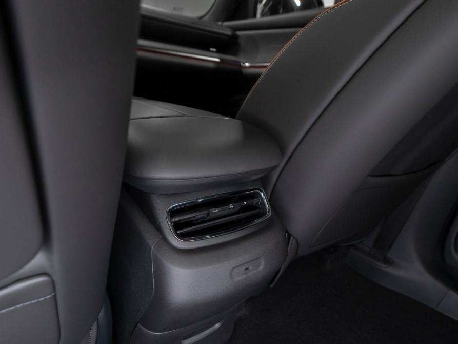 Changan Qiyuan Q07 Москва  - изображение 17
