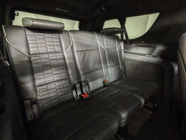 Cadillac Escalade V Рестайлинг с пробегом 2025 года, цена 20 600 000 рублей, 430 км, внедорожник, Автокод Объявления