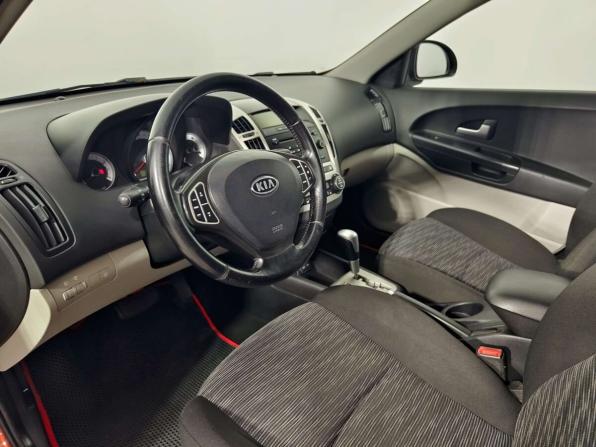 Kia Ceed I с пробегом 2009 года, цена 525 000 рублей, 227295 км, хэтчбек, Автокод Объявления
