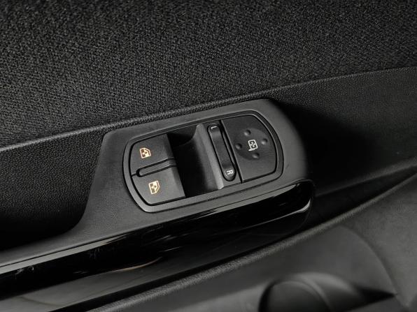 Opel Corsa D Рестайлинг II с пробегом 2013 года, цена 845 000 рублей, 53985 км, хэтчбек, Автокод Объявления
