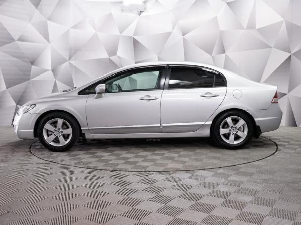 Honda Civic VIII с пробегом 2008 года, цена 705 000 рублей, 320160 км, седан, Автокод Объявления