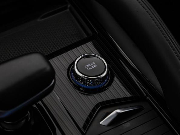 Geely Monjaro I с пробегом 2024 года, цена 3 499 000 рублей, 35461 км, внедорожник, Автокод Объявления