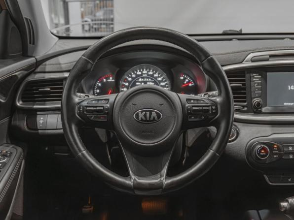 Kia Sorento III Prime с пробегом 2017 года, цена 2 190 000 рублей, 173938 км, внедорожник, Автокод Объявления