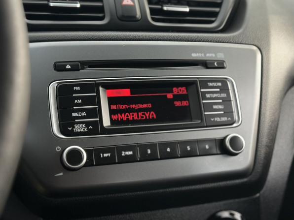 Kia Rio III Рестайлинг с пробегом 2015 года, цена 1 000 000 рублей, 126622 км, хэтчбек, Автокод Объявления