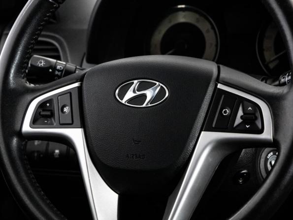 Hyundai Solaris I с пробегом 2012 года, цена 999 000 рублей, 86440 км, хэтчбек, Автокод Объявления
