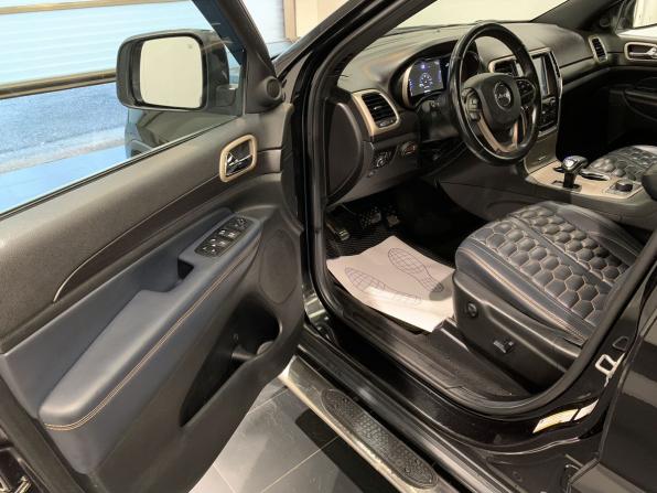 Jeep Grand Cherokee IV (WK2) Рестайлинг с пробегом 2013 года, цена 1 799 000 рублей, 185379 км, внедорожник, Автокод Объявления
