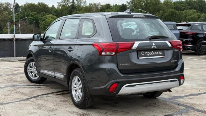 Mitsubishi Outlander III Рестайлинг 3 с пробегом 2020 года, цена 1 999 000 рублей, 70000 км, внедорожник, Автокод Объявления