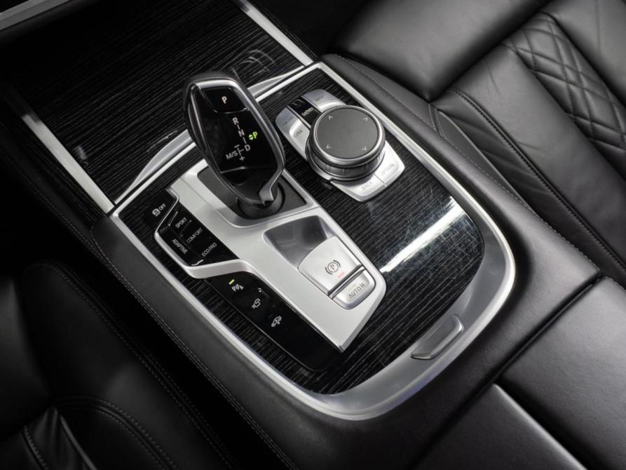 BMW 7 серии VI (G11/G12) Рестайлинг Тюмень  - изображение 22