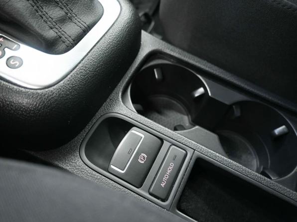 Volkswagen Tiguan I Рестайлинг с пробегом 2011 года, цена 1 489 900 рублей, 64329 км, внедорожник, Автокод Объявления