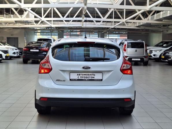 Ford Focus III с пробегом 2012 года, цена 950 000 рублей, 104858 км, хэтчбек, Автокод Объявления