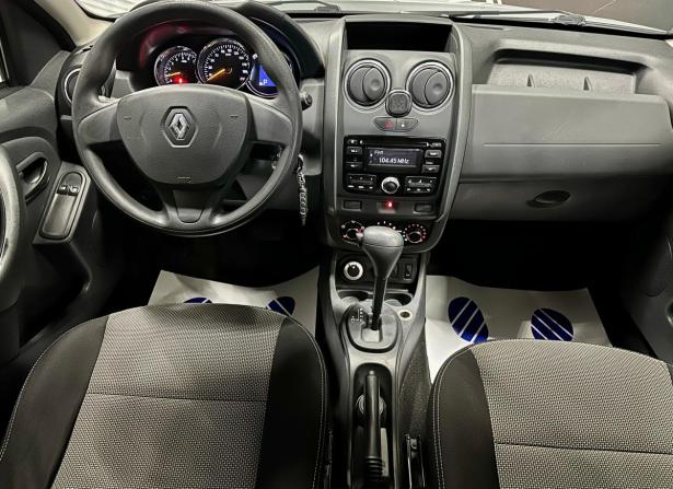 Renault Duster I Рестайлинг с пробегом 2015 года, цена 780 000 рублей, 233303 км, внедорожник, Автокод Объявления