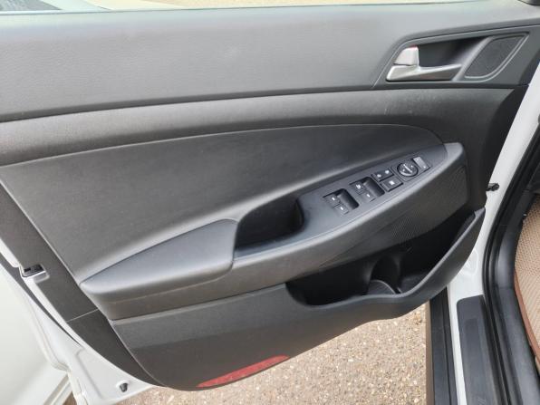 Hyundai Tucson III с пробегом 2018 года, цена 2 209 200 рублей, 120475 км, внедорожник, Автокод Объявления
