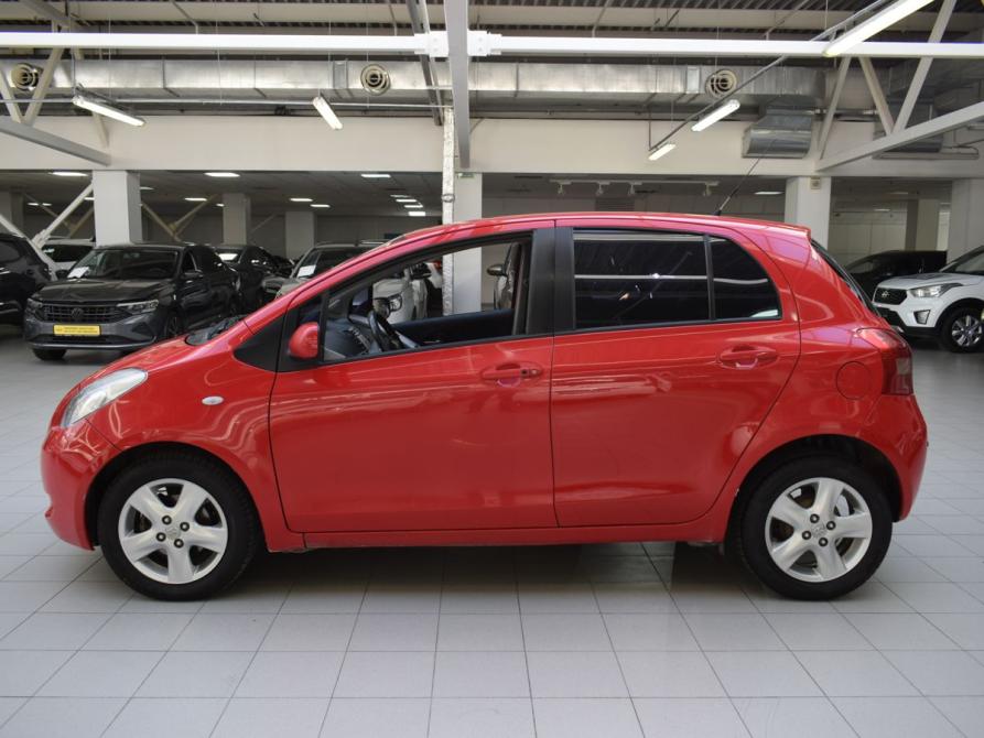 Toyota Yaris II Челябинск  - изображение 4