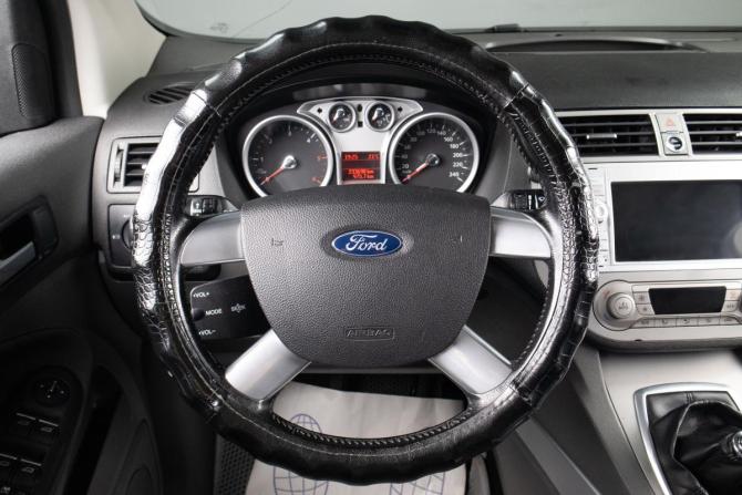 Ford Kuga I с пробегом 2012 года, цена 1 069 000 рублей, 199876 км, внедорожник, Автокод Объявления