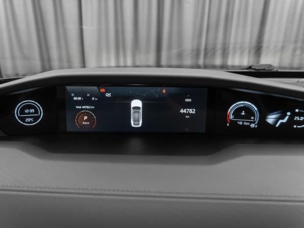 Changan UNI-V I с пробегом 2023 года, цена 2 280 000 рублей, 44764 км, лифтбек, Автокод Объявления