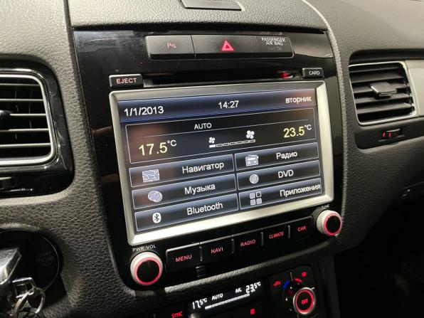 Volkswagen Touareg II с пробегом 2013 года, цена 1 844 000 рублей, 211320 км, внедорожник, Автокод Объявления