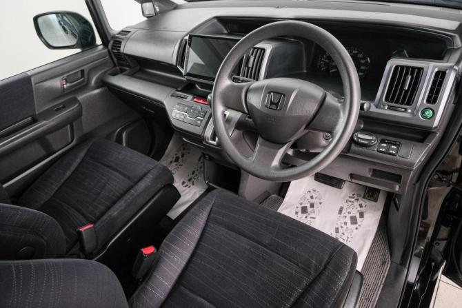 Honda Stepwgn IV с пробегом 2010 года, цена 1 289 000 рублей, 318525 км, минивэн, Автокод Объявления