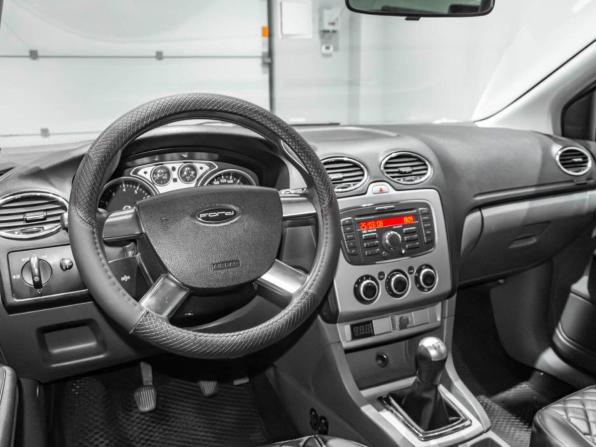 Ford Focus II Рестайлинг с пробегом 2008 года, цена 400 000 рублей, 225807 км, хэтчбек, Автокод Объявления