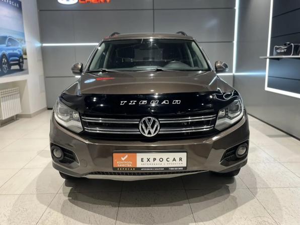 Volkswagen Tiguan I Рестайлинг с пробегом 2015 года, цена 1 099 000 рублей, 255000 км, внедорожник, Автокод Объявления