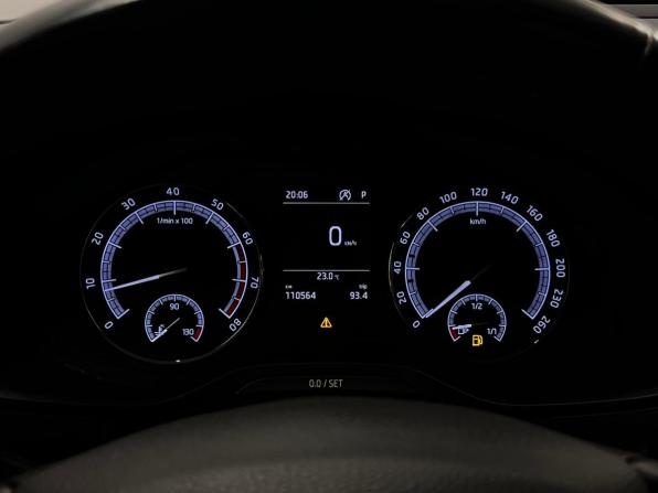 Skoda Karoq I с пробегом 2020 года, цена 2 185 000 рублей, 110564 км, внедорожник, Автокод Объявления