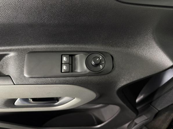 Peugeot Rifter I с пробегом 2020 года, цена 1 750 000 рублей, 131676 км, компактвэн, Автокод Объявления