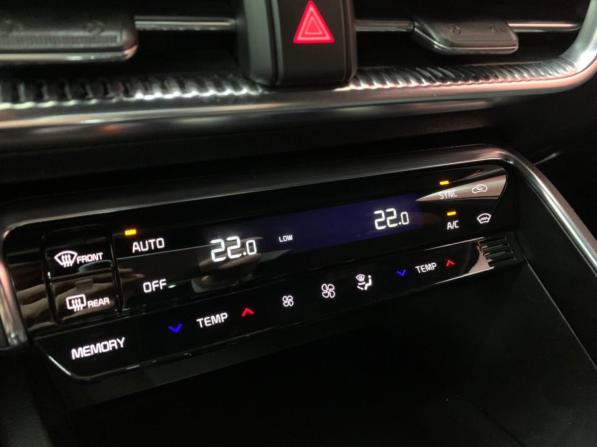 Kia K5 III с пробегом 2021 года, цена 2 950 000 рублей, 51800 км, седан, Автокод Объявления
