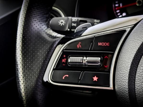 Kia Cerato IV Рестайлинг с пробегом 2021 года, цена 2 425 000 рублей, 48655 км, седан, Автокод Объявления