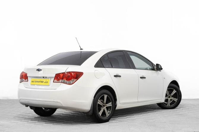 Chevrolet Cruze I с пробегом 2011 года, цена 549 000 рублей, 304000 км, седан, Автокод Объявления