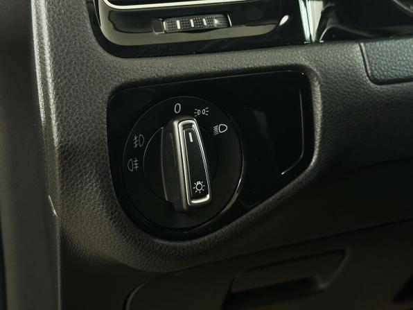 Volkswagen Golf VII с пробегом 2013 года, цена 1 199 900 рублей, 121848 км, хэтчбек, Автокод Объявления