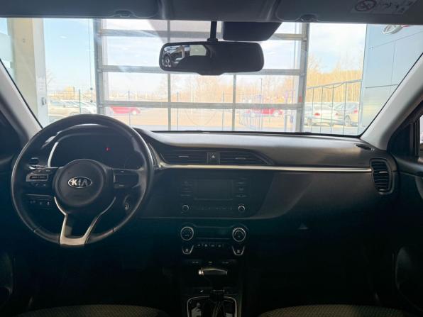 Kia Rio IV Рестайлинг с пробегом 2021 года, цена 1 517 000 рублей, 80349 км, седан, Автокод Объявления