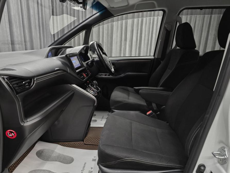 Toyota Esquire I Красноярск  - изображение 15