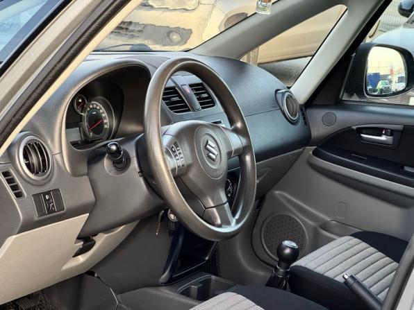 Suzuki SX4 I (Classic) Рестайлинг с пробегом 2012 года, цена 829 000 рублей, 188594 км, седан, Автокод Объявления