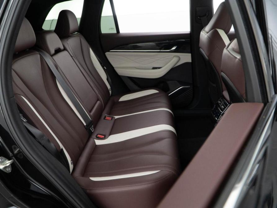 Geely Monjaro I Москва  - изображение 7