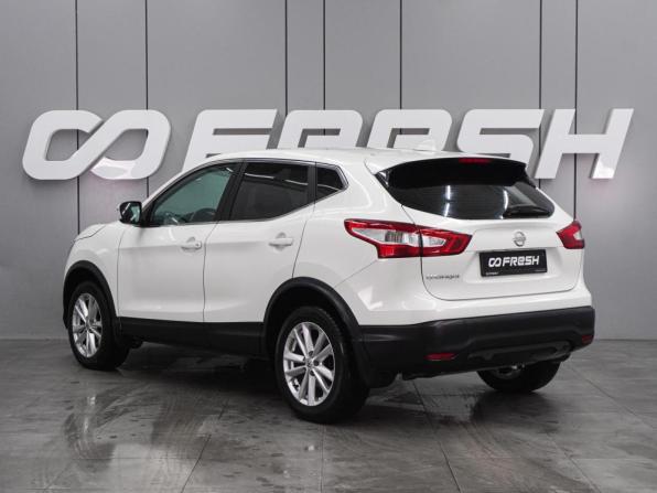 Nissan Qashqai II с пробегом 2018 года, цена 1 765 000 рублей, 141150 км, внедорожник, Автокод Объявления