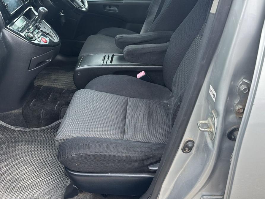 Toyota Wish I Кемерово  - изображение 5