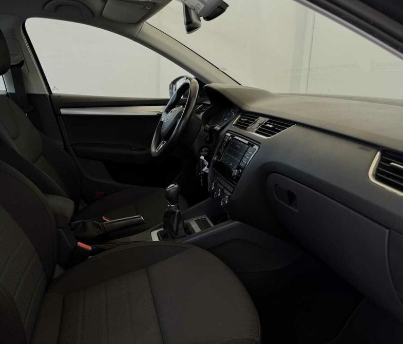 Skoda Octavia III (A7) Москва  - изображение 12