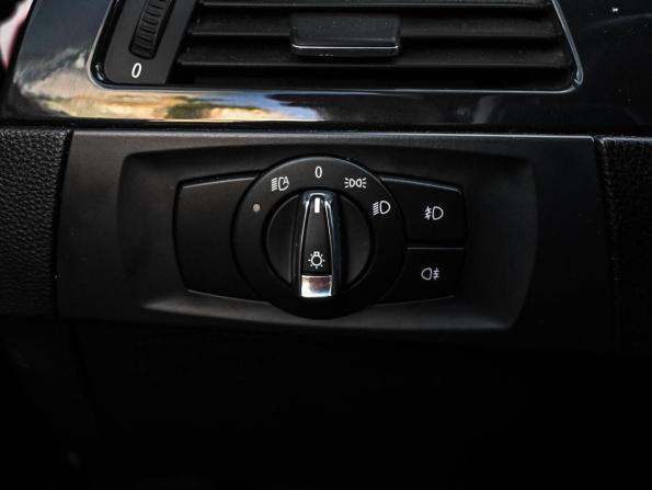 BMW 3 серии V (E90/E91/E92/E93) Рестайлинг с пробегом 2013 года, цена 1 349 000 рублей, 237989 км, купе, Автокод Объявления