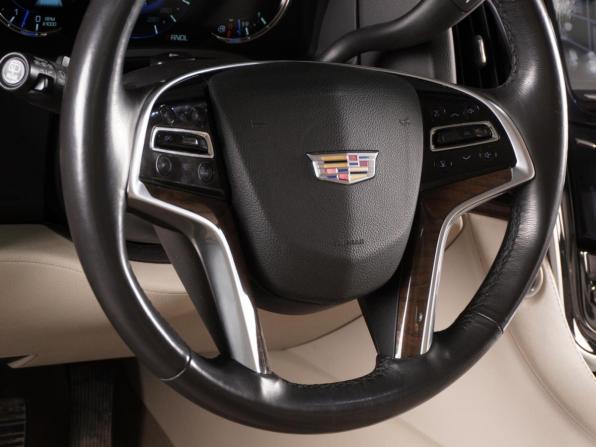 Cadillac Escalade IV с пробегом 2018 года, цена 6 340 000 рублей, 83870 км, внедорожник, Автокод Объявления