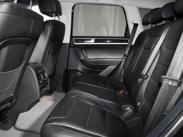 Volkswagen Touareg II Рестайлинг с пробегом 2016 года, цена 2 836 790 рублей, 117252 км, внедорожник, Автокод Объявления