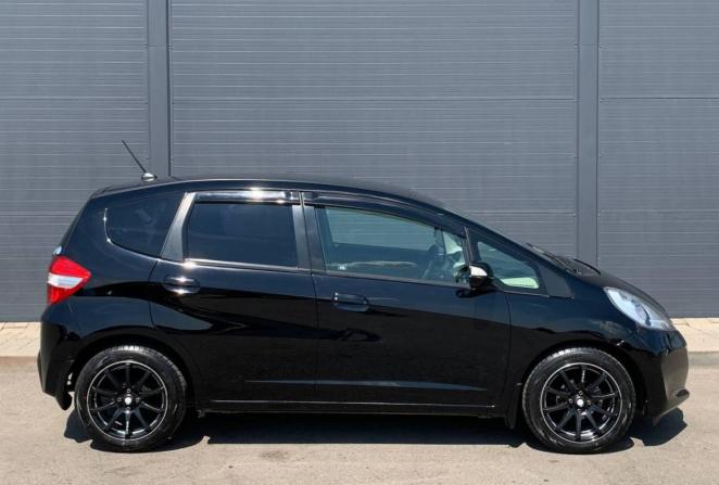 Honda Fit III с пробегом 2013 года, цена 795 000 рублей, 92814 км, хэтчбек, Автокод Объявления