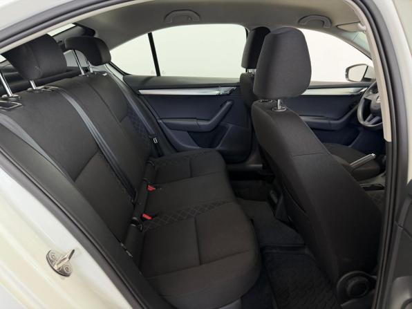 Skoda Octavia III (A7) Рестайлинг с пробегом 2019 года, цена 1 750 000 рублей, 88572 км, лифтбек, Автокод Объявления