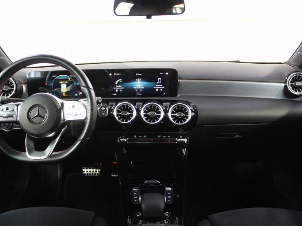 Mercedes-Benz A-Класс IV (W177) с пробегом 2021 года, цена 2 420 000 рублей, 131701 км, седан, Автокод Объявления